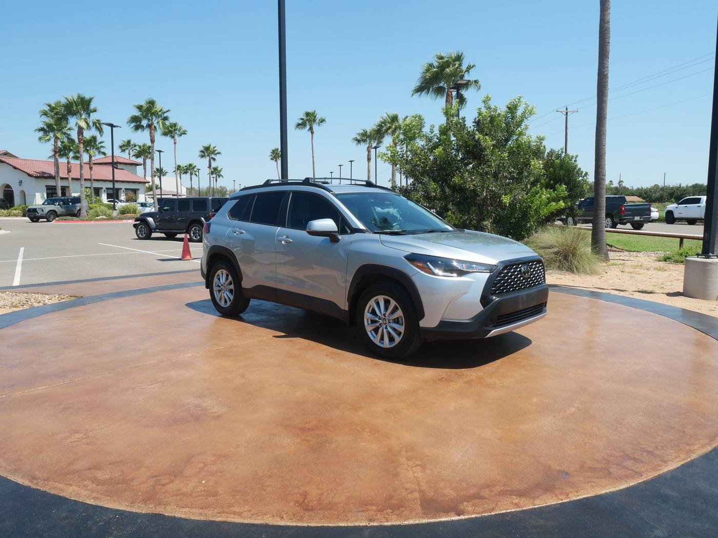 2023 Toyota Corolla Cross LE — SUV — 40,111 mi — San Juan, TX