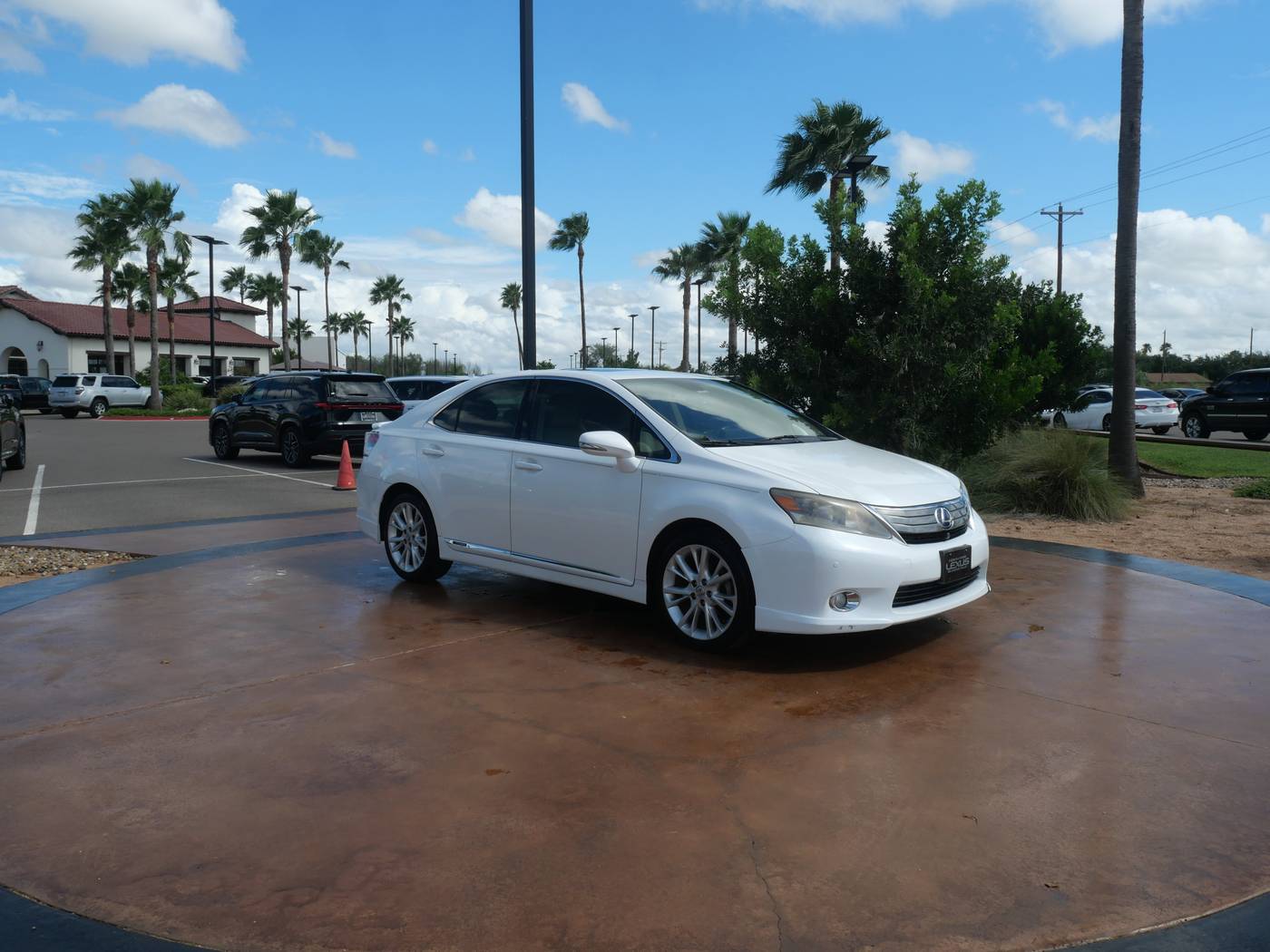 2010 Lexus HS HS 250h Premium — Sedan — 121,906 mi — San Juan, TX