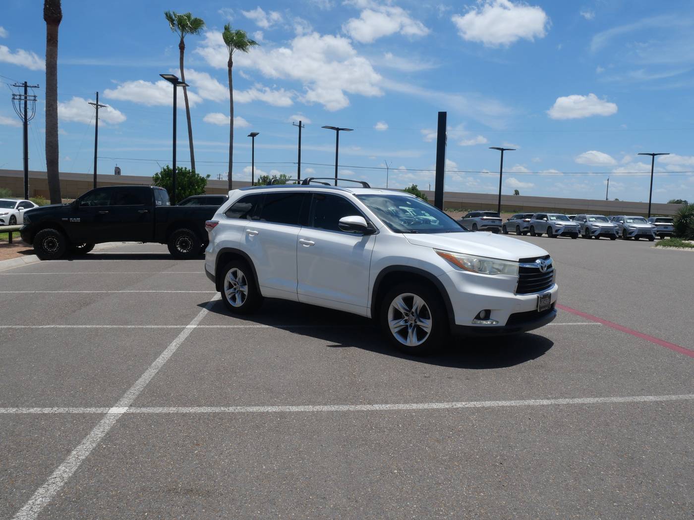 2015 Toyota Highlander Limited — SUV — 129,885 mi — San Juan, TX