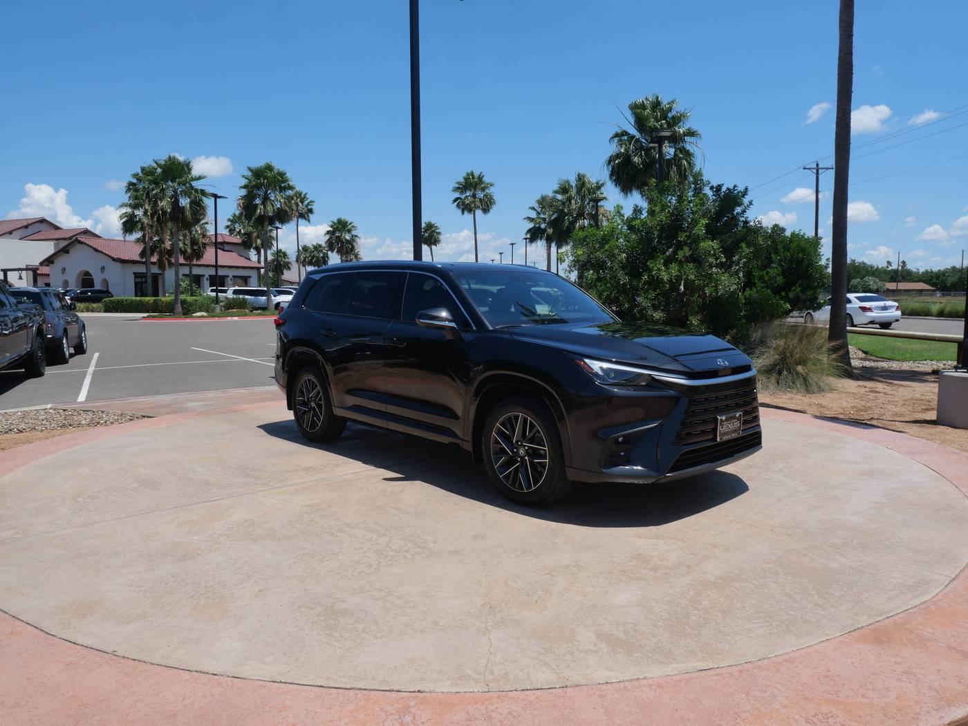 2024 Lexus TX TX 350 Luxury — SUV — 11,582 mi — San Juan, TX