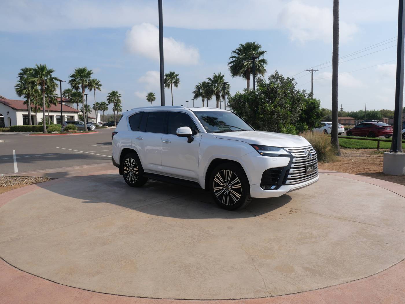 2024 Lexus LX LX 600 Luxury — SUV — 16,799 mi — San Juan, TX