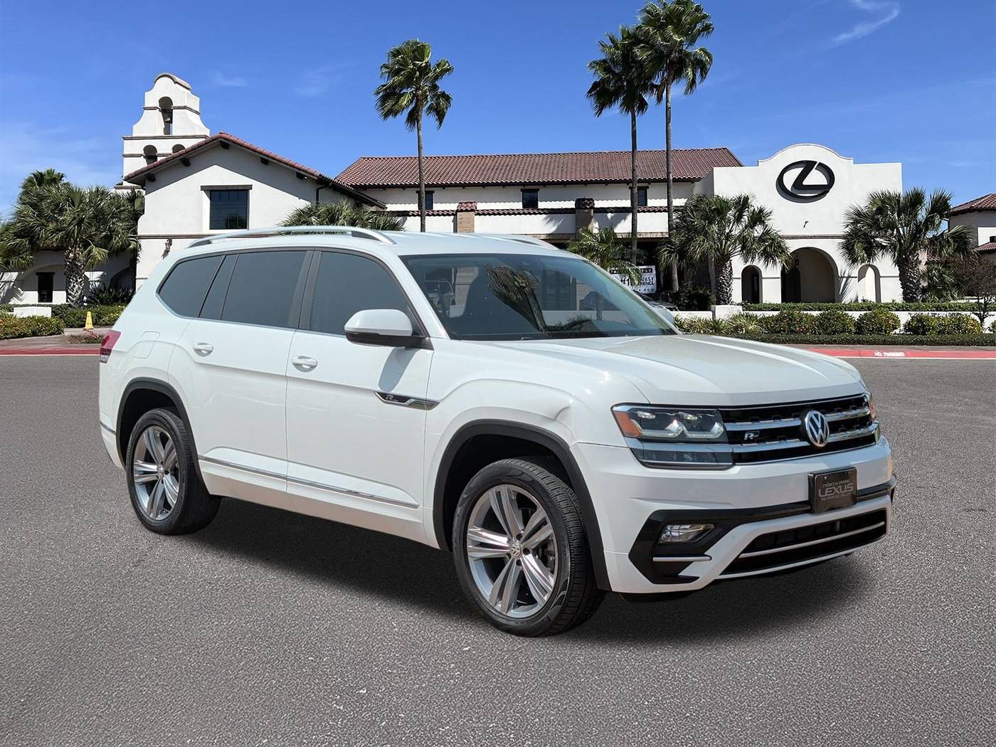 2018 Volkswagen Atlas SE with Technology