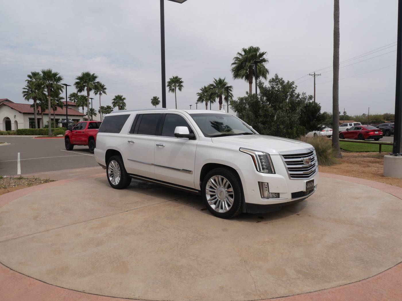 2018 Cadillac Escalade Platinum — SUV — 160,409 mi — San Juan, TX