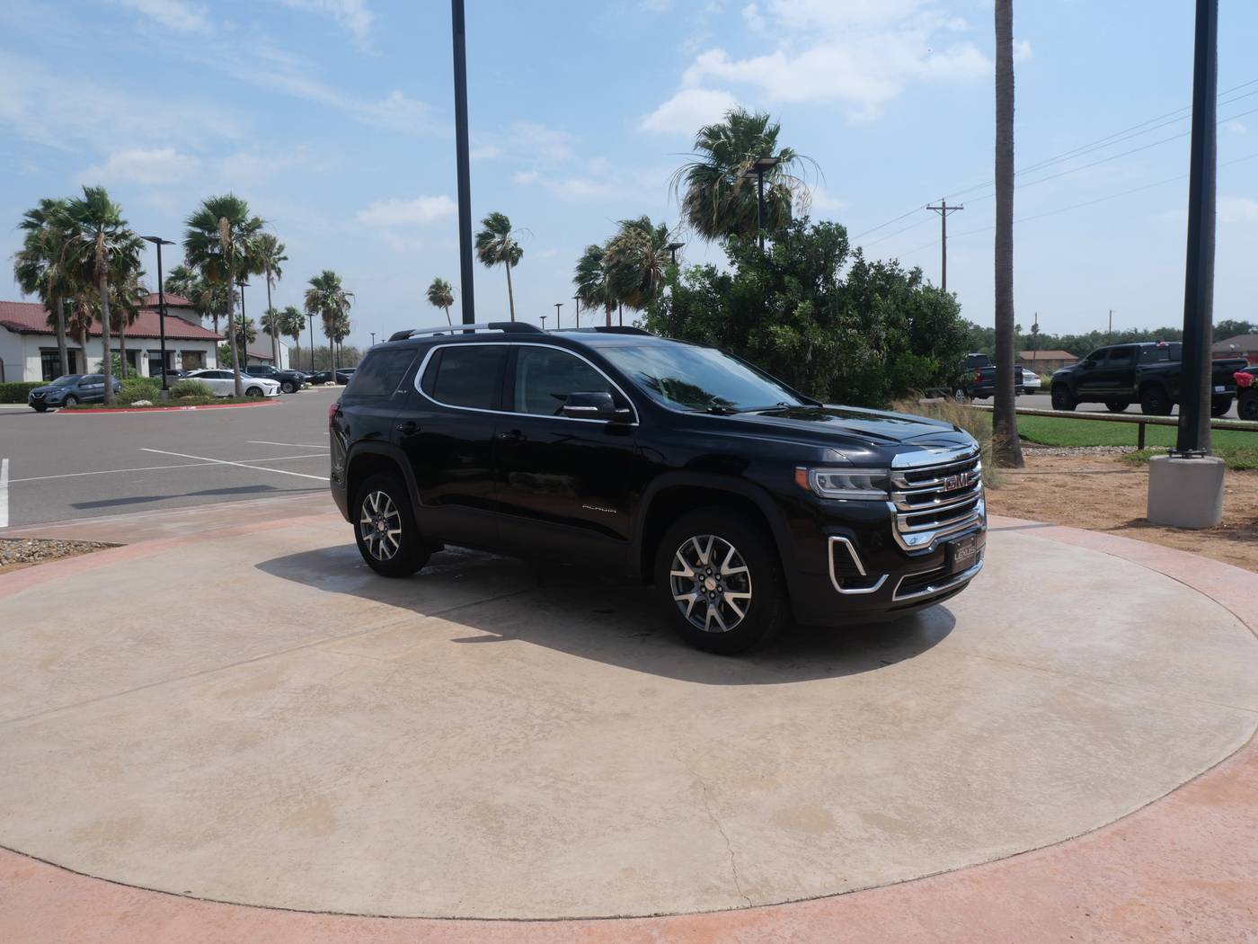 2023 GMC Acadia SLT — SUV — 39,586 mi — San Juan, TX