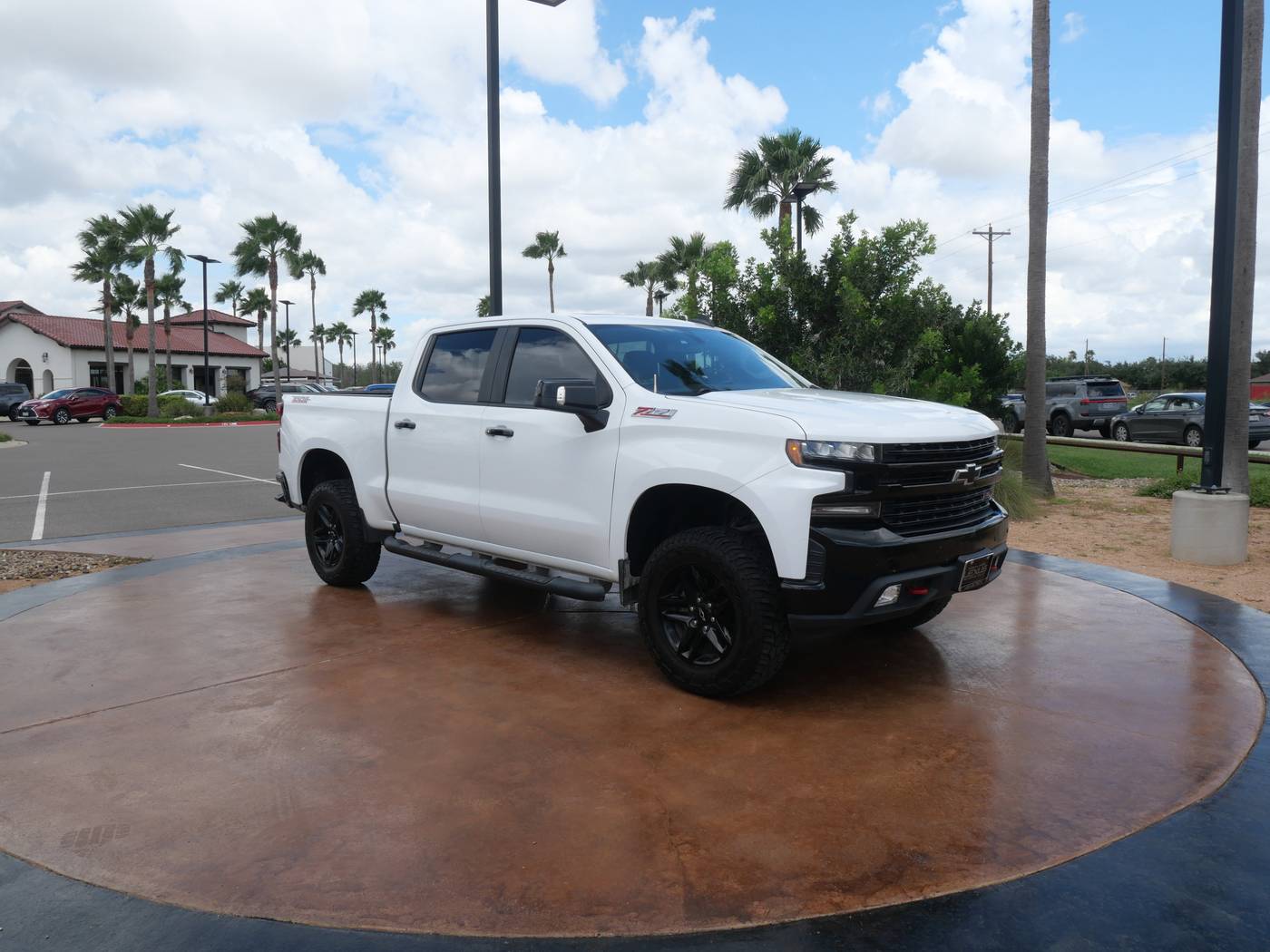 2020 Chevrolet Silverado 1500 LT Trail Boss — Pickup Truck — 91,095 mi — San Juan, TX