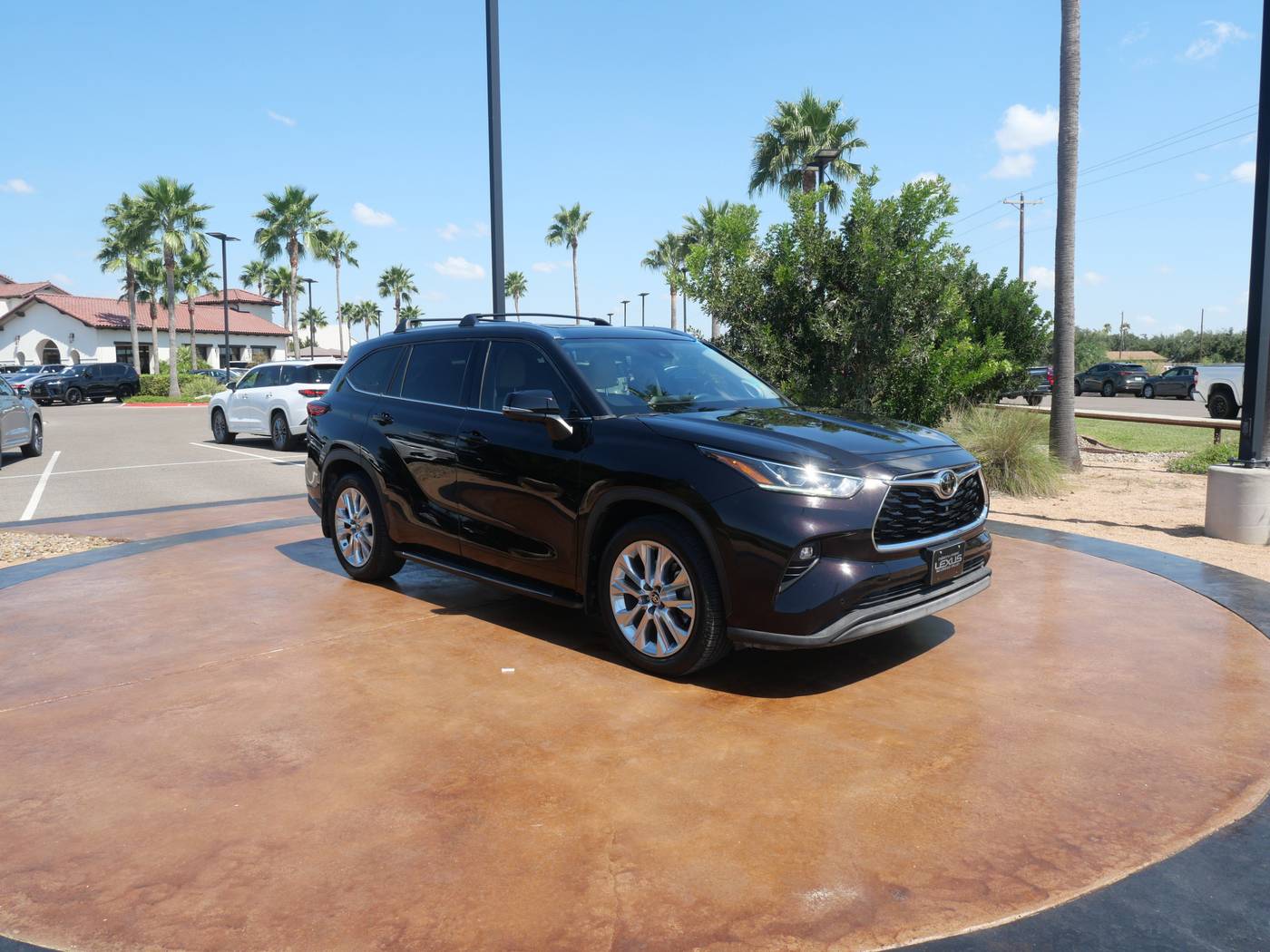 2021 Toyota Highlander Limited — SUV — 43,254 mi — San Juan, TX