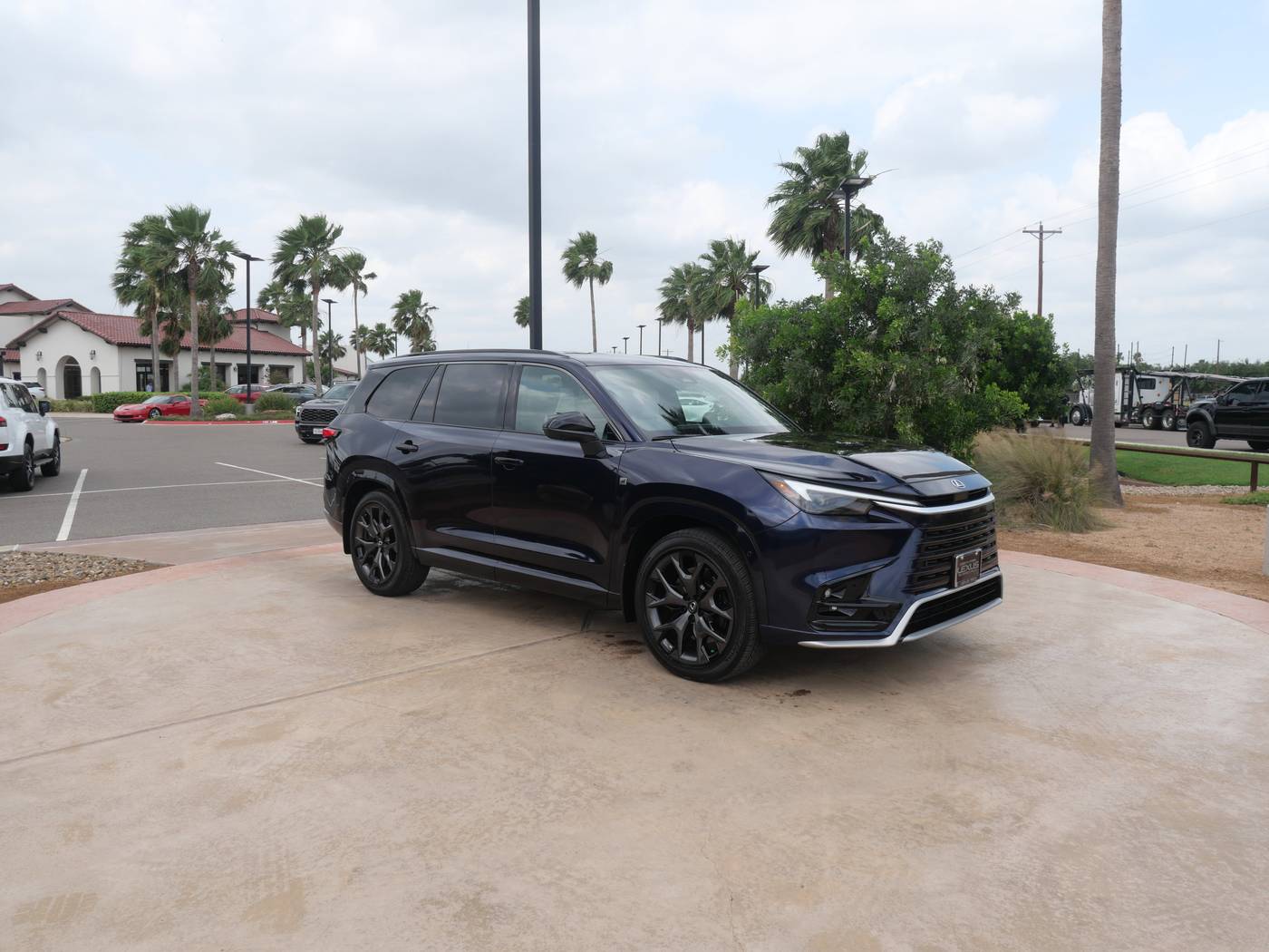 2025 Lexus TX TX 500h F SPORT Premium — SUV — 1,588 mi — San Juan, TX