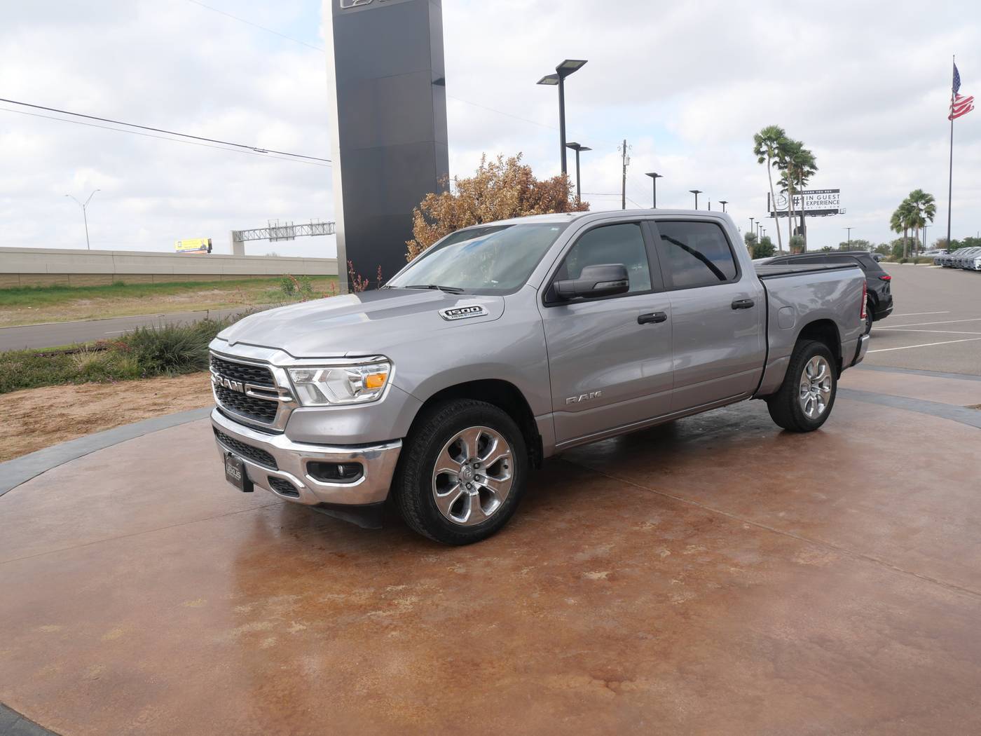 Thumbnail 5