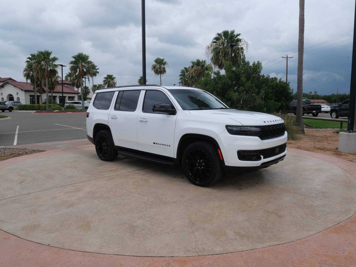 2023 Jeep Wagoneer Carbide — SUV — 35,948 mi — San Juan, TX