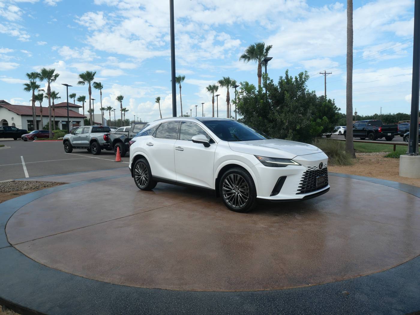 2023 Lexus RX RX 350h Luxury — SUV — 37,877 mi — San Juan, TX