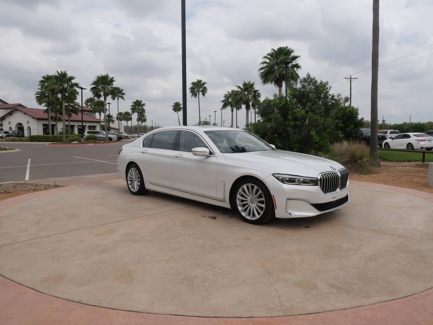 2020 BMW 7 Series 740i — Sedan — 81,083 mi — San Juan, TX