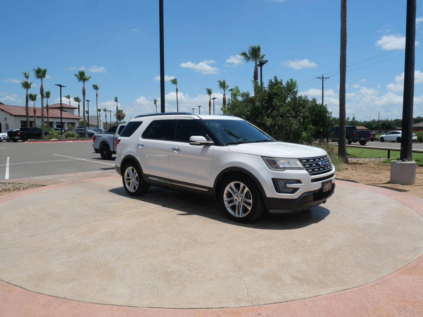 2017 Ford Explorer Limited — SUV — 81,184 mi — San Juan, TX