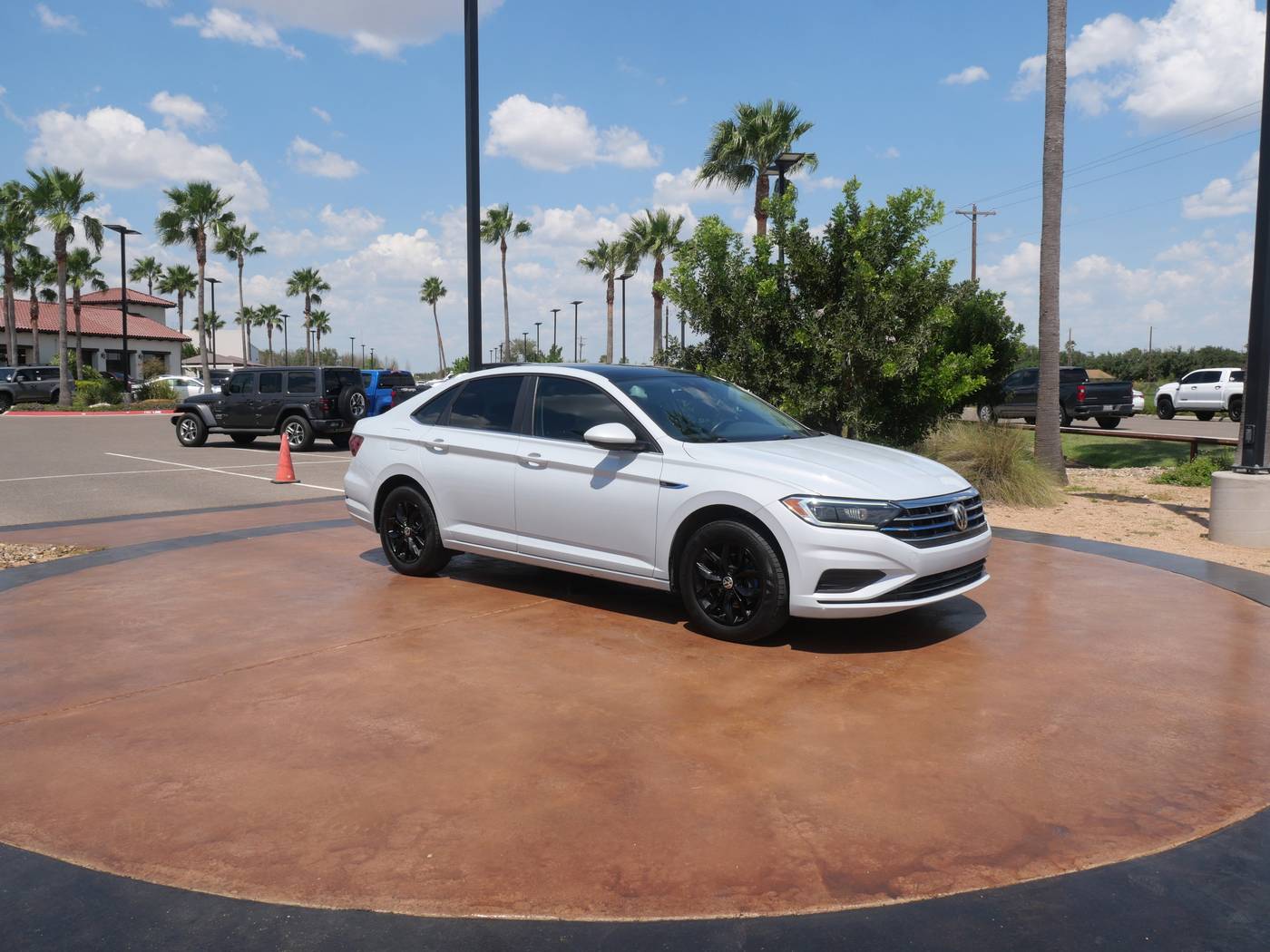 2019 Volkswagen Jetta SEL — Sedan — 83,126 mi — San Juan, TX