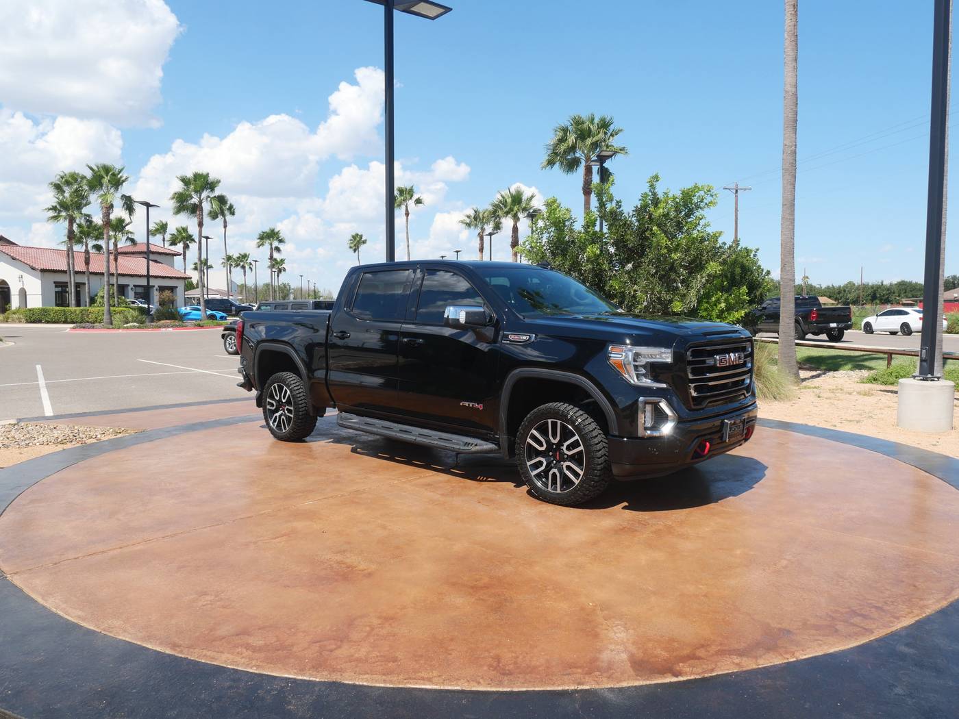 2019 GMC Sierra 1500 AT4 — Pickup Truck — 229,515 mi — San Juan, TX