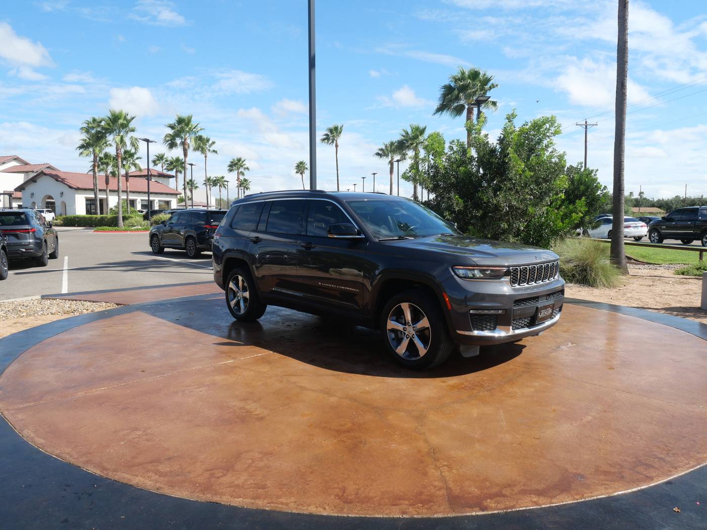 2021 Jeep Grand Cherokee Limited — SUV — 53,452 mi — San Juan, TX