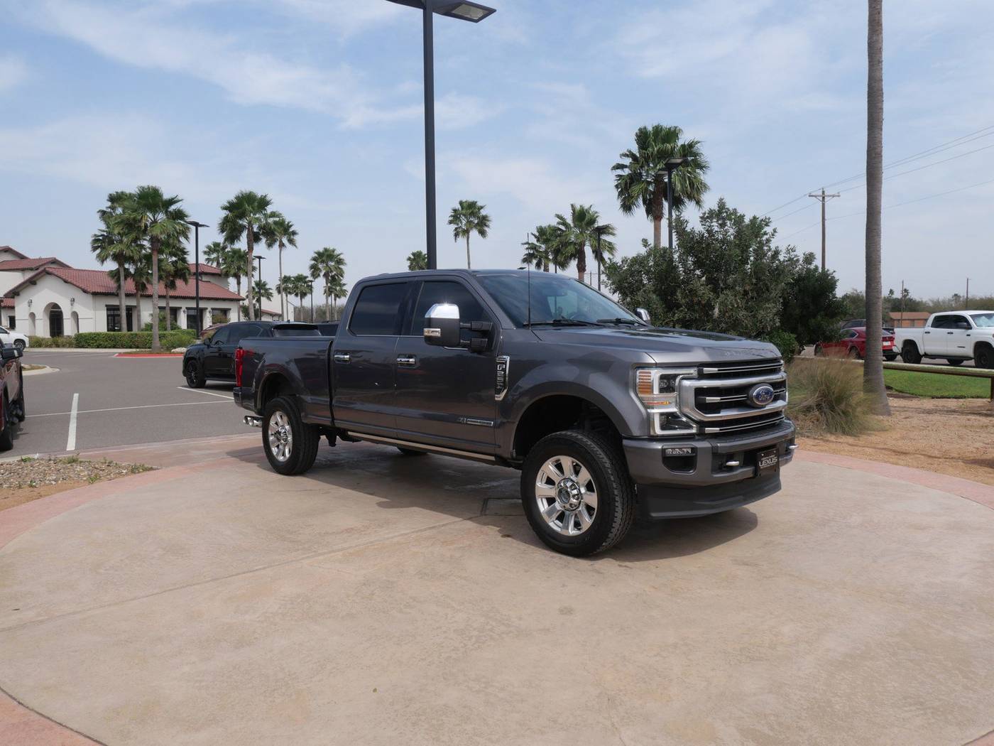 2022 Ford Super Duty F-250 Platinum — Pickup Truck — 67,500 mi — San Juan, TX