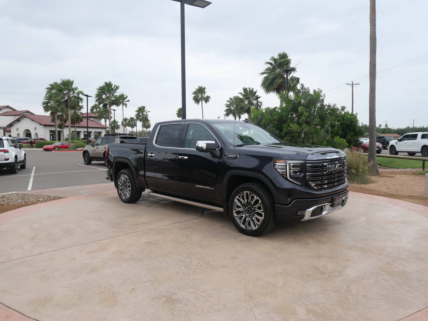 2024 GMC Sierra 1500 Denali Ultimate — Pickup Truck — 18,275 mi — San Juan, TX