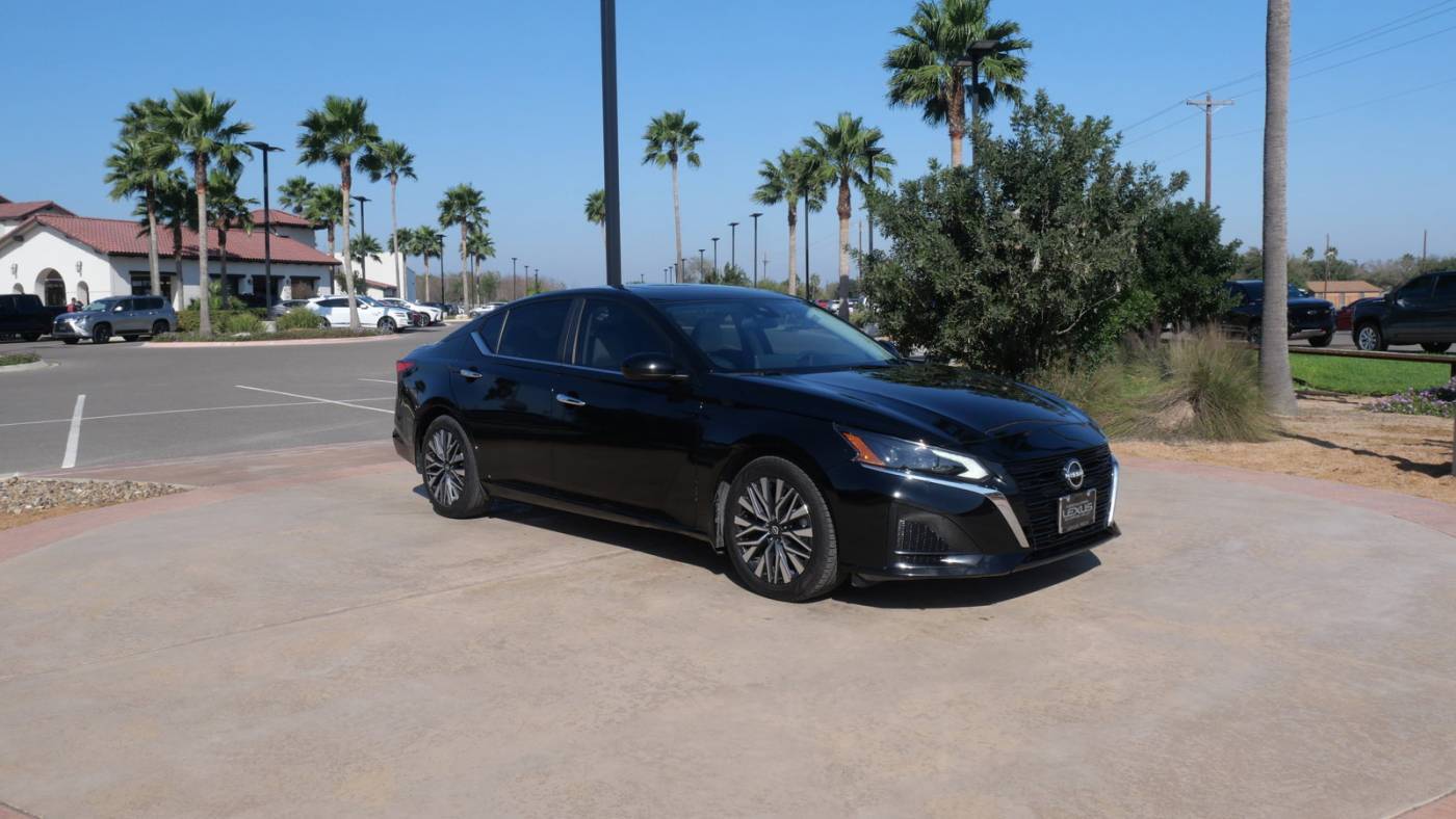 2023 Nissan Altima SV — Sedan — 45,129 mi — San Juan, TX