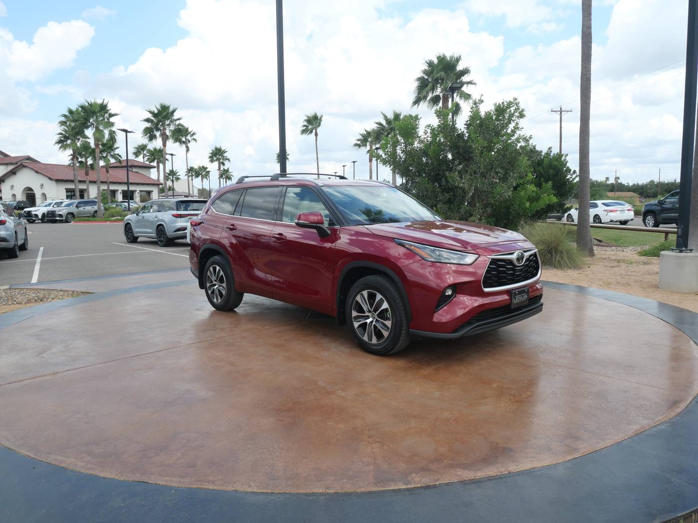 2022 Toyota Highlander XLE — SUV — 89,268 mi — San Juan, TX