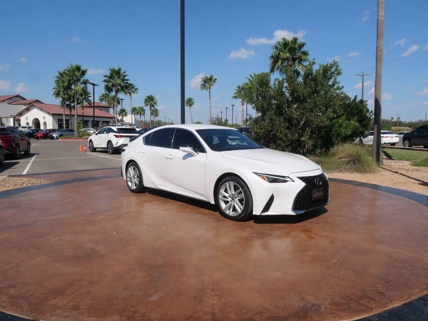 2022 Lexus IS IS 300 — Sedan — 29,307 mi — San Juan, TX