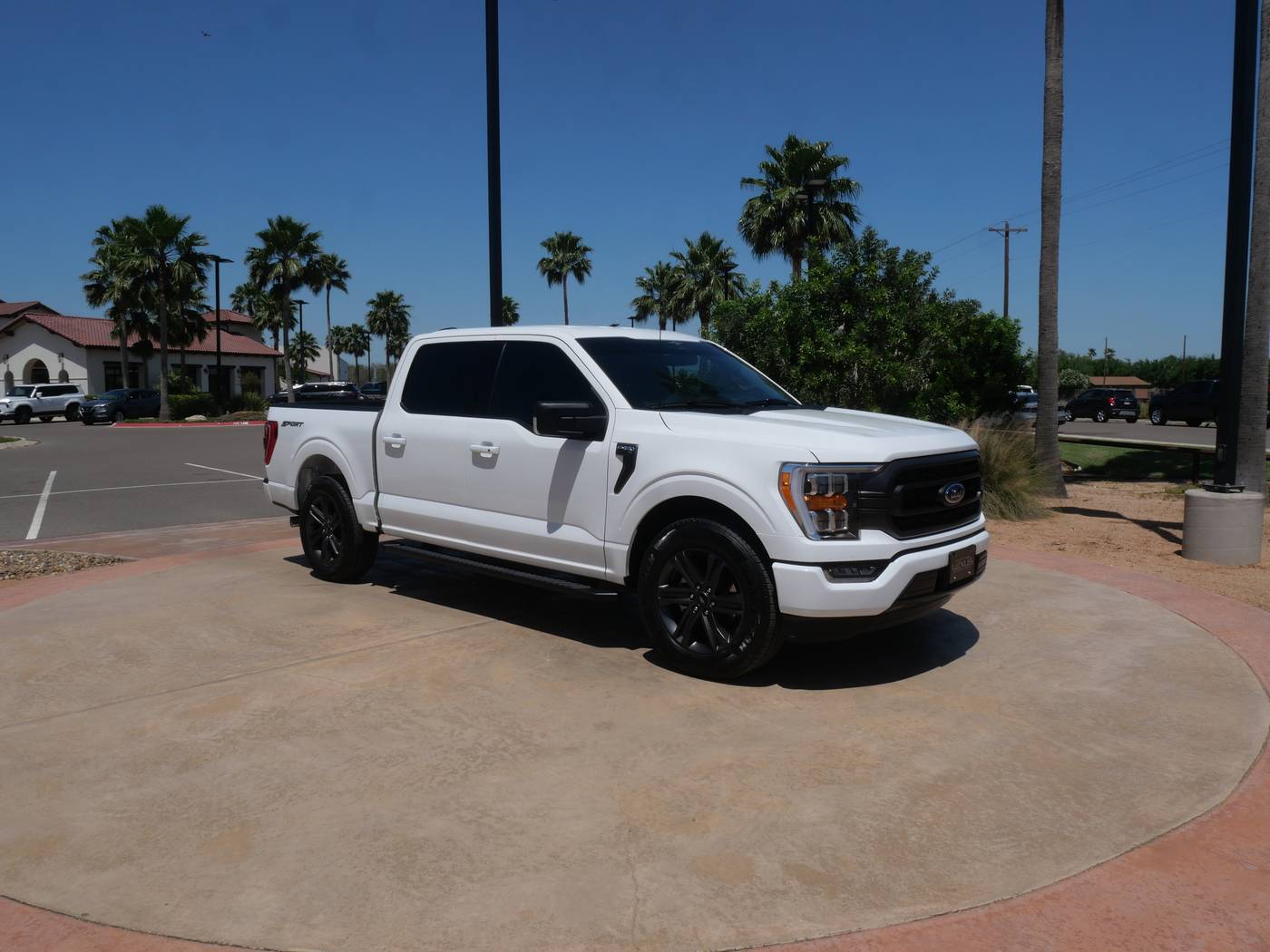2023 Ford F-150 XLT — Pickup Truck — 17,649 mi — San Juan, TX