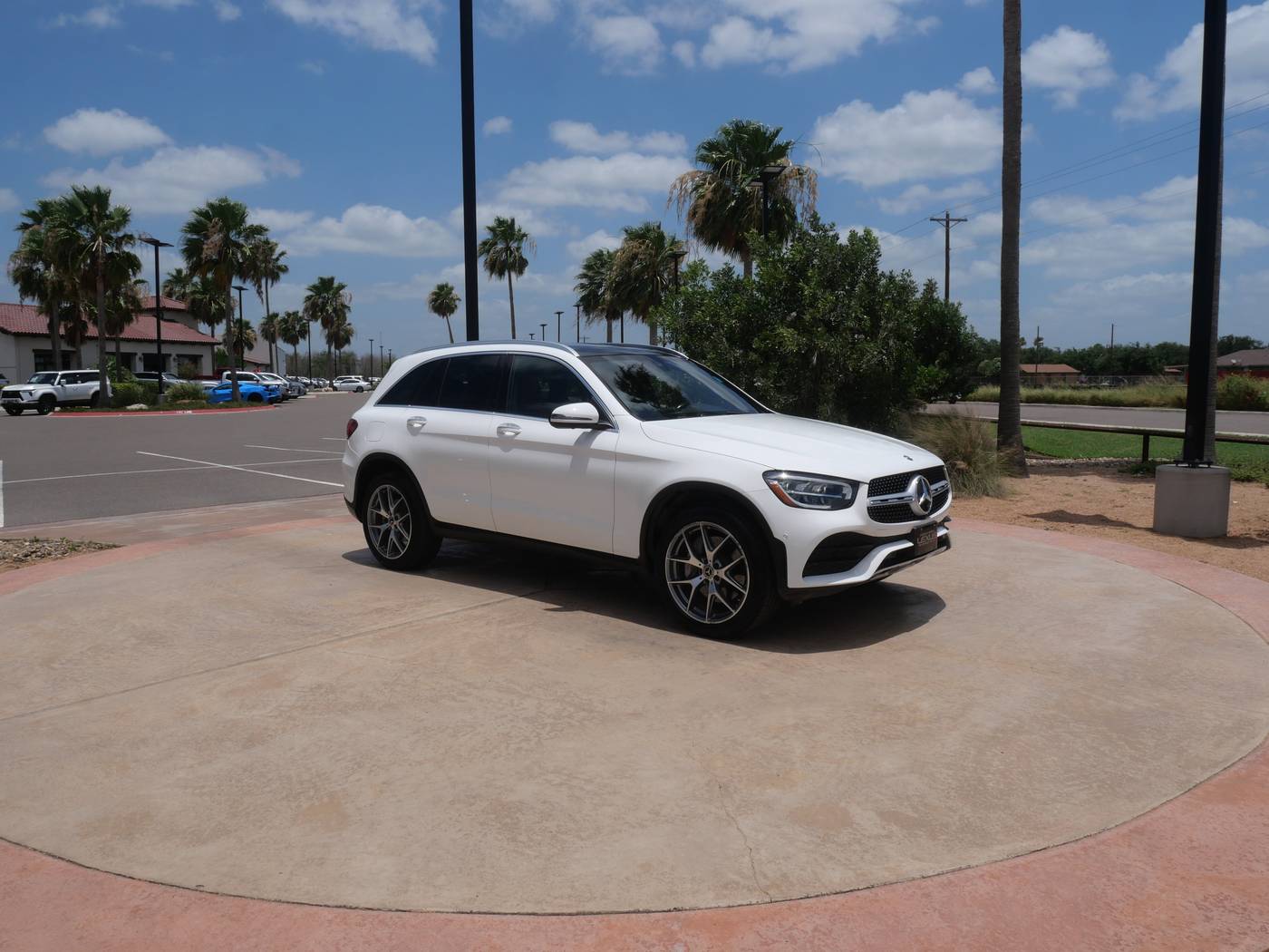 2020 Mercedes-Benz GLC GLC 300 — SUV — 47,517 mi — San Juan, TX