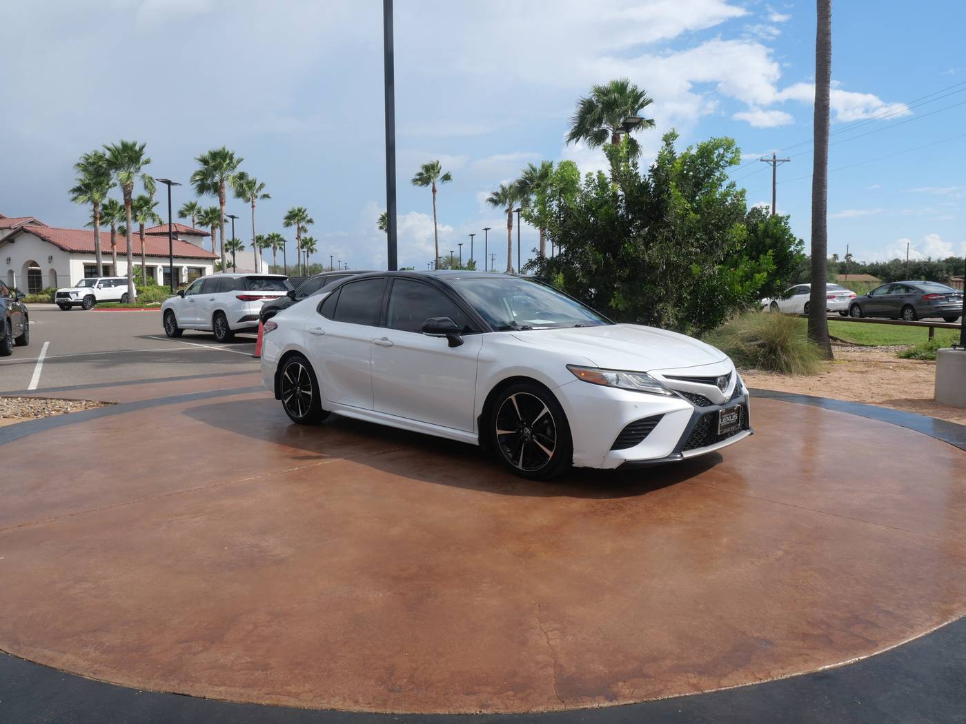 2019 Toyota Camry XSE V6 — Sedan — 116,619 mi — San Juan, TX
