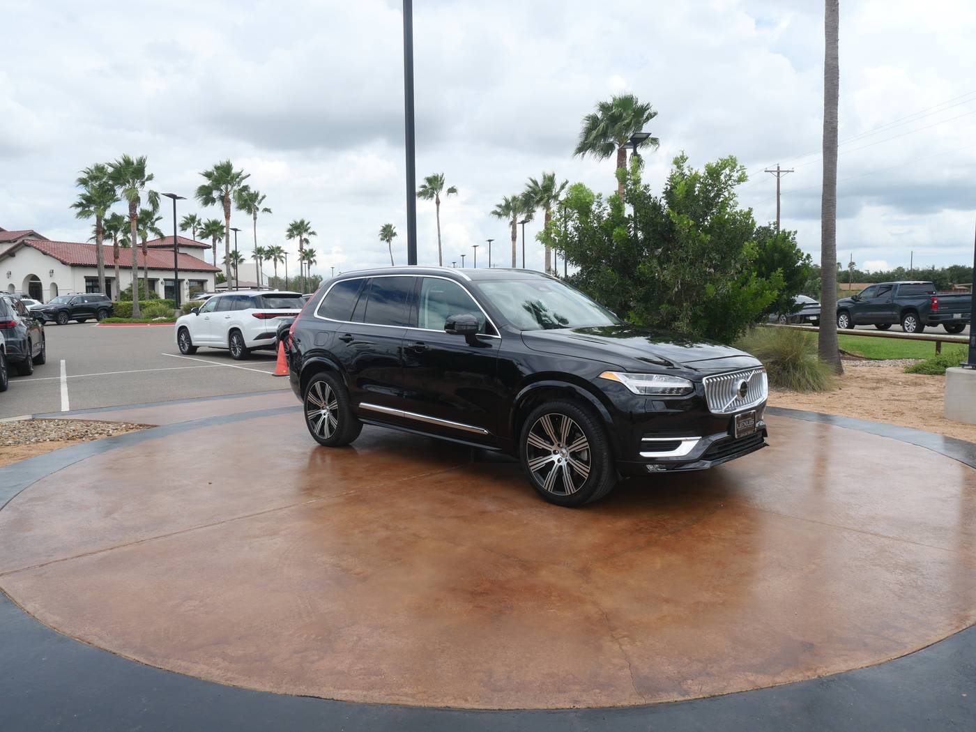 2023 Volvo XC90 Ultimate — SUV — 21,570 mi — San Juan, TX