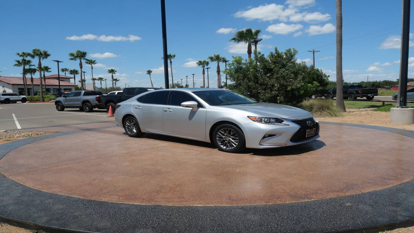 2018 Lexus ES ES 350 — Sedan — 69,545 mi — San Juan, TX