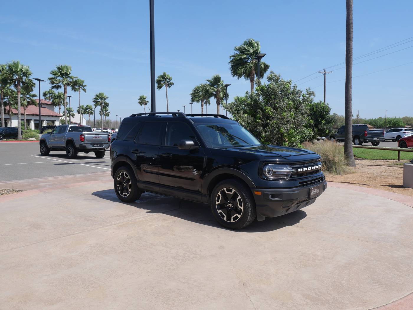 2023 Ford Bronco Sport Outer Banks — SUV — 23,553 mi — San Juan, TX