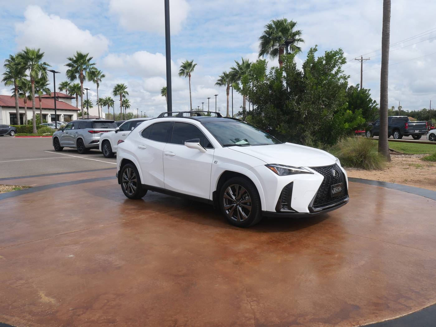 2023 Lexus UX UX 250h F SPORT Handling — SUV — 28,135 mi — San Juan, TX