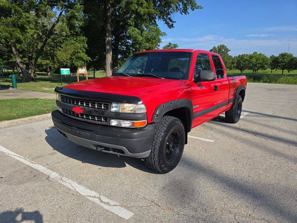 2000 Chevrolet Silverado 1500 LT — Pickup Truck — 155,177 mi — Merriam, KS