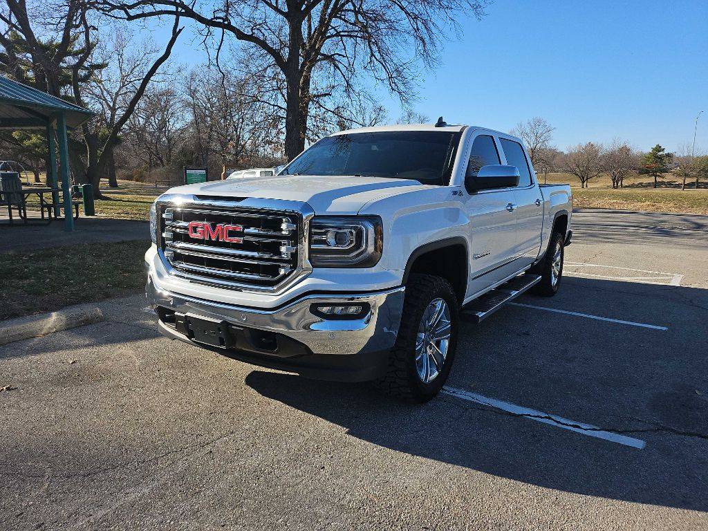 2018 GMC Sierra 1500 SLT — Pickup Truck — 48,346 mi — Merriam, KS