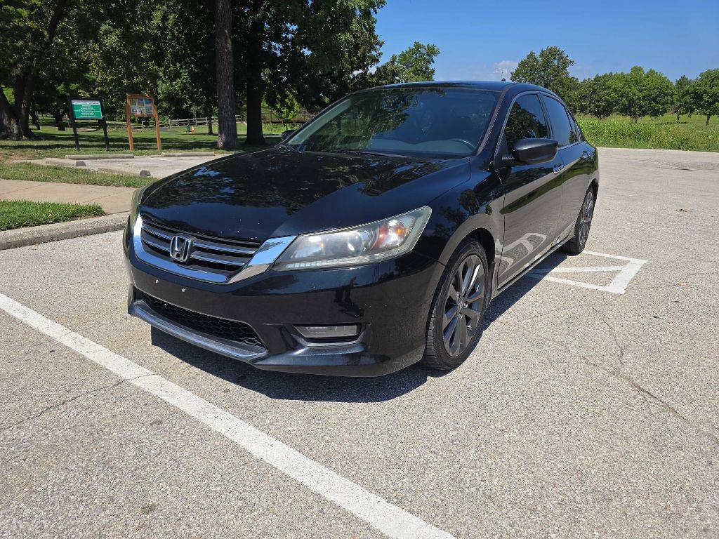 2014 Honda Accord Sport — Sedan — 127,536 mi — Merriam, KS