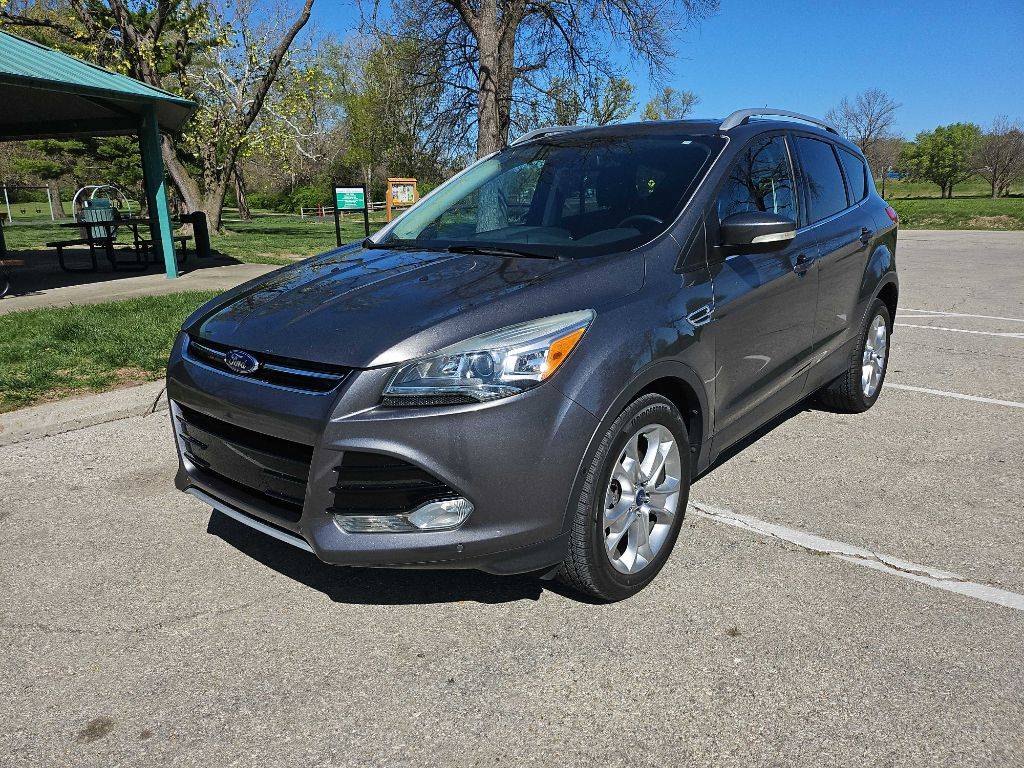 2014 Ford Escape Titanium — SUV — 118,234 mi — Merriam, KS