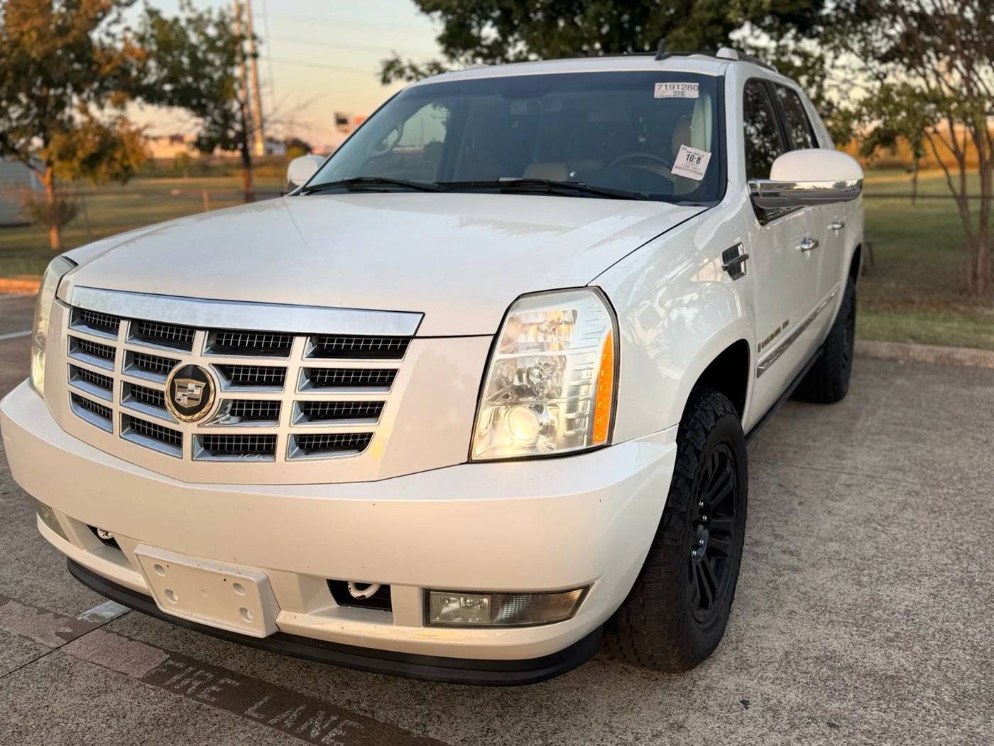 2007 Cadillac Escalade EXT Standard — Pickup Truck — 158,061 mi — Dallas, TX