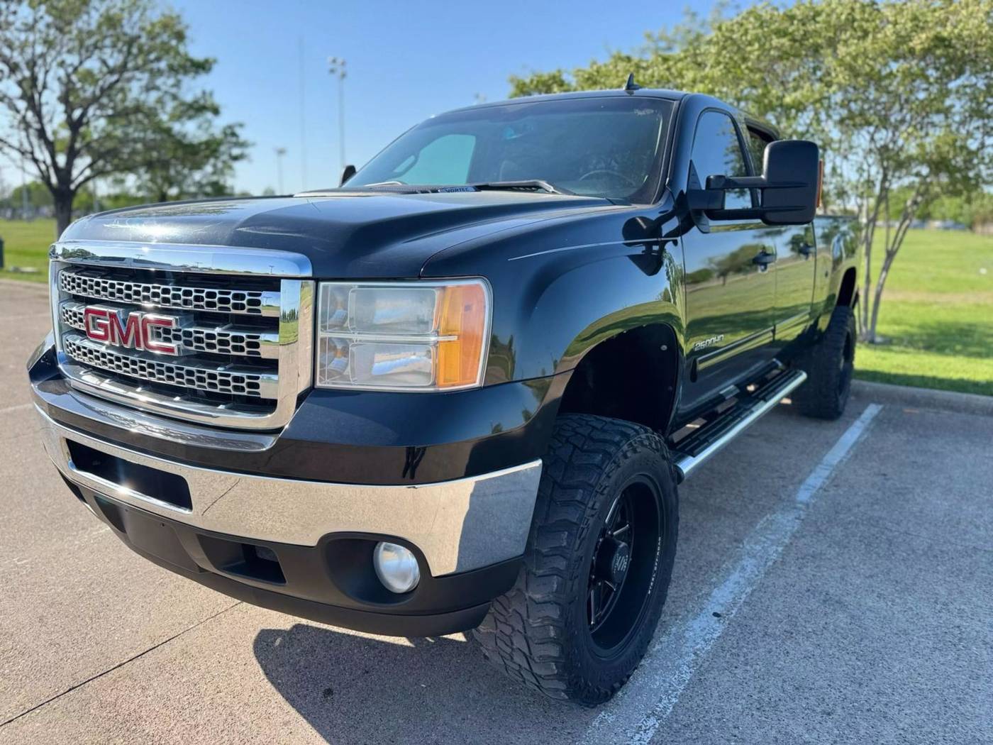 2012 GMC Sierra 2500HD SLE — Pickup Truck — 164,328 mi — Dallas, TX