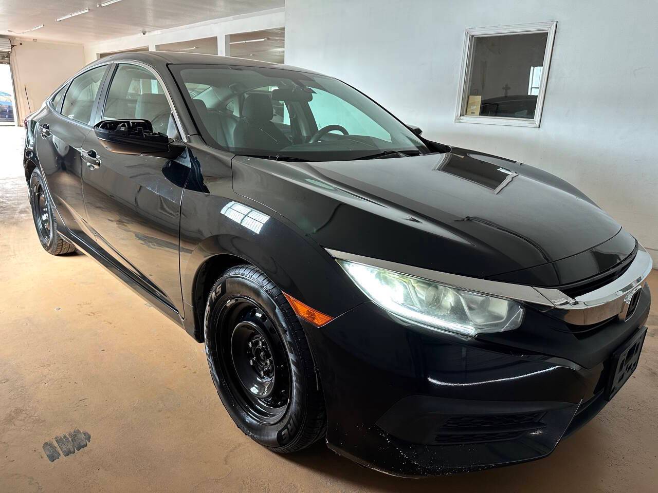 2018 Honda Civic LX — Sedan — 135,178 mi — Dallas, TX
