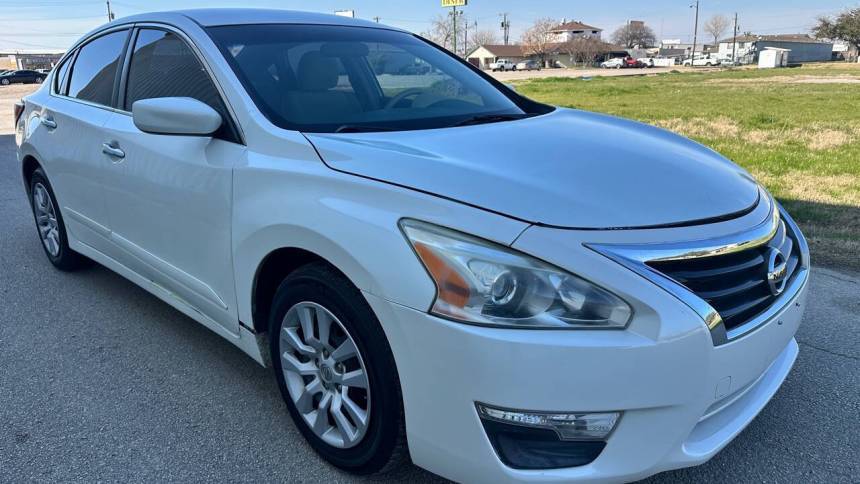 2013 Nissan Altima 2.5 S — Sedan — 135,949 mi — Dallas, TX