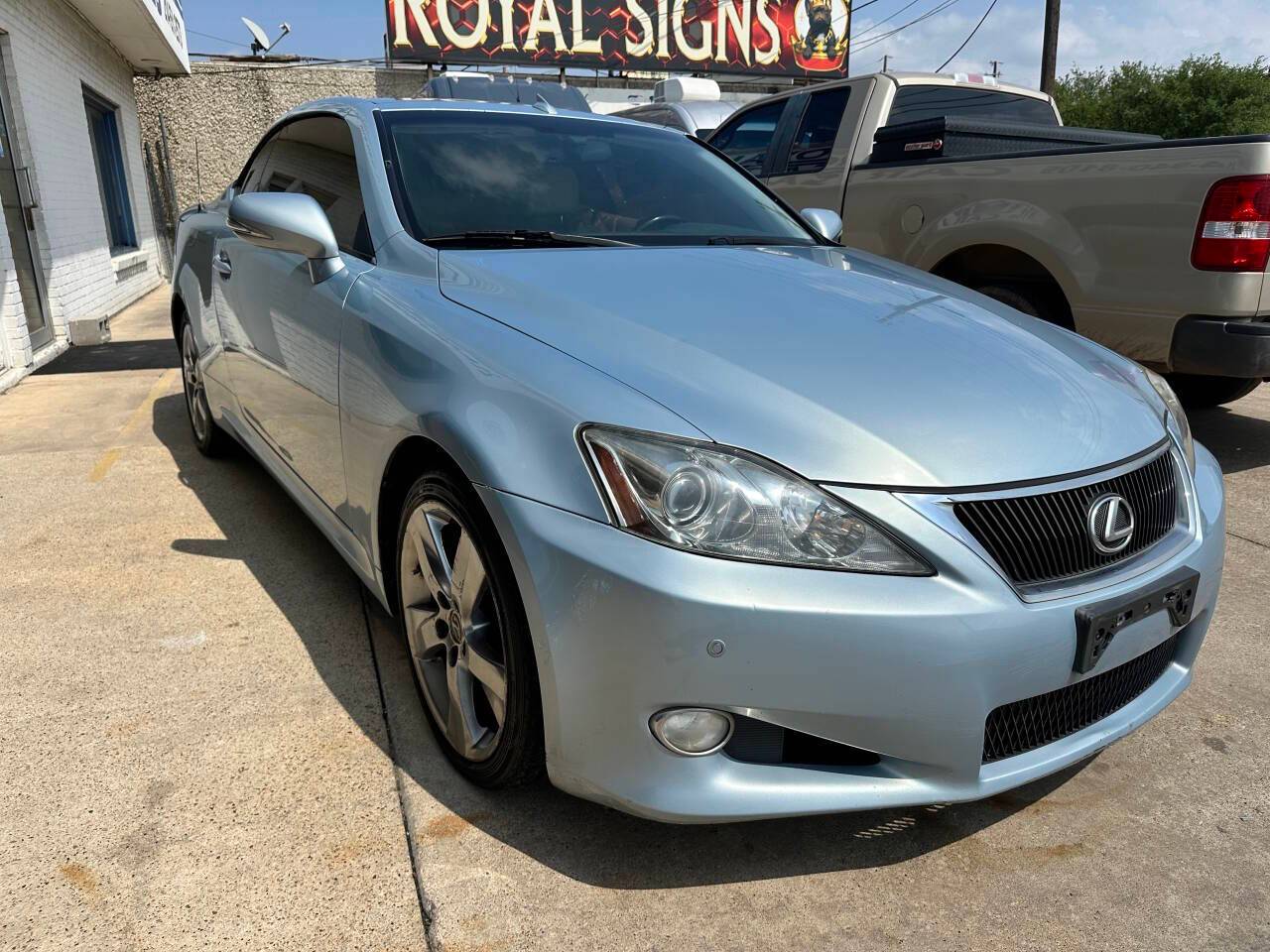 2010 Lexus IS IS 250C — Convertible — 225,888 mi — Dallas, TX