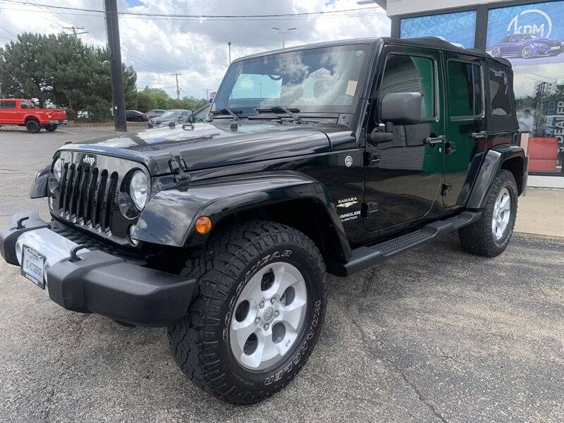 2014 Jeep Wrangler Sahara — SUV — 97,381 mi — Palatine, IL