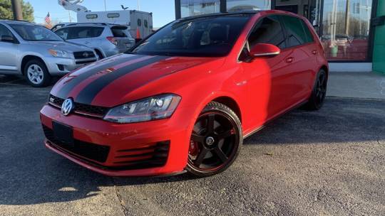 2017 Volkswagen Golf GTI SE — Hatchback — 34,309 mi — Palatine, IL