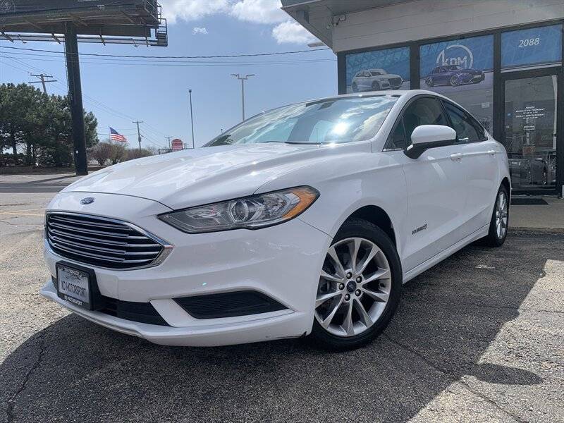 2017 Ford Fusion Hybrid SE — Sedan — 84,345 mi — Palatine, IL