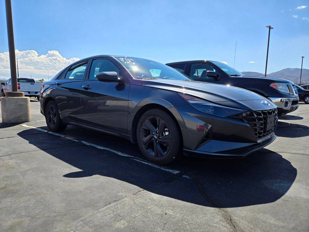 2023 Hyundai Elantra SEL — Sedan — 33,629 mi — Henderson, NV