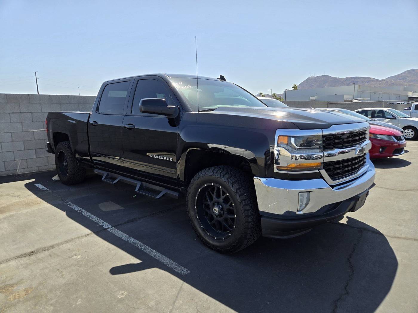 2017 Chevrolet Silverado 1500 LT — Pickup Truck — 111,228 mi — Henderson, NV