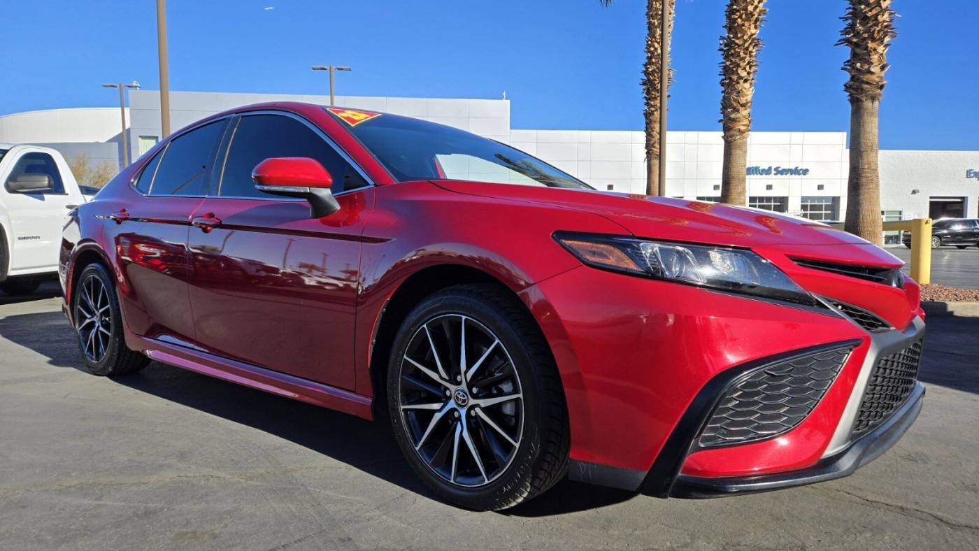 2022 Toyota Camry SE — Sedan — 41,312 mi — Henderson, NV