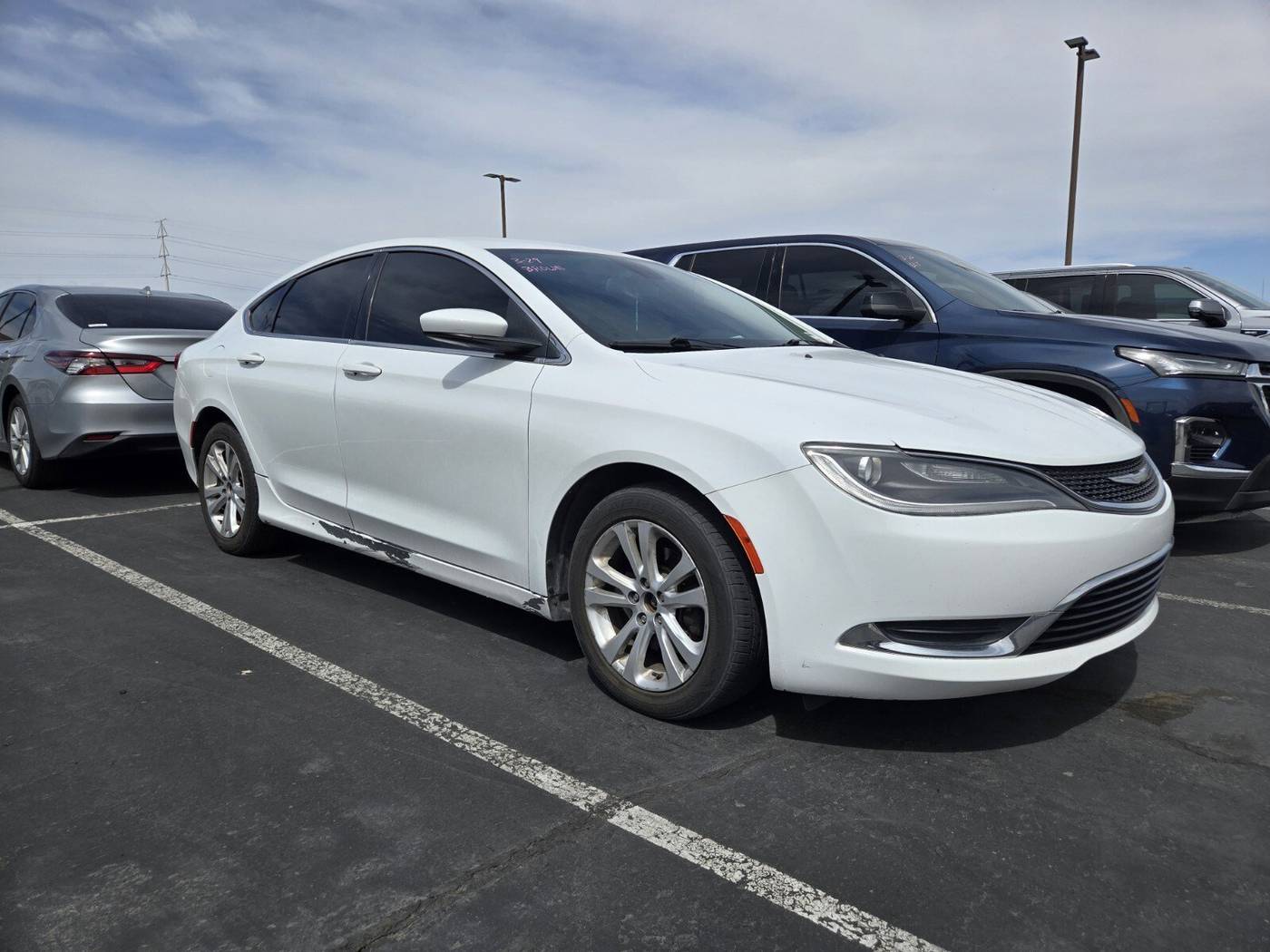 2015 Chrysler 200 Limited — Sedan — 115,470 mi — Henderson, NV