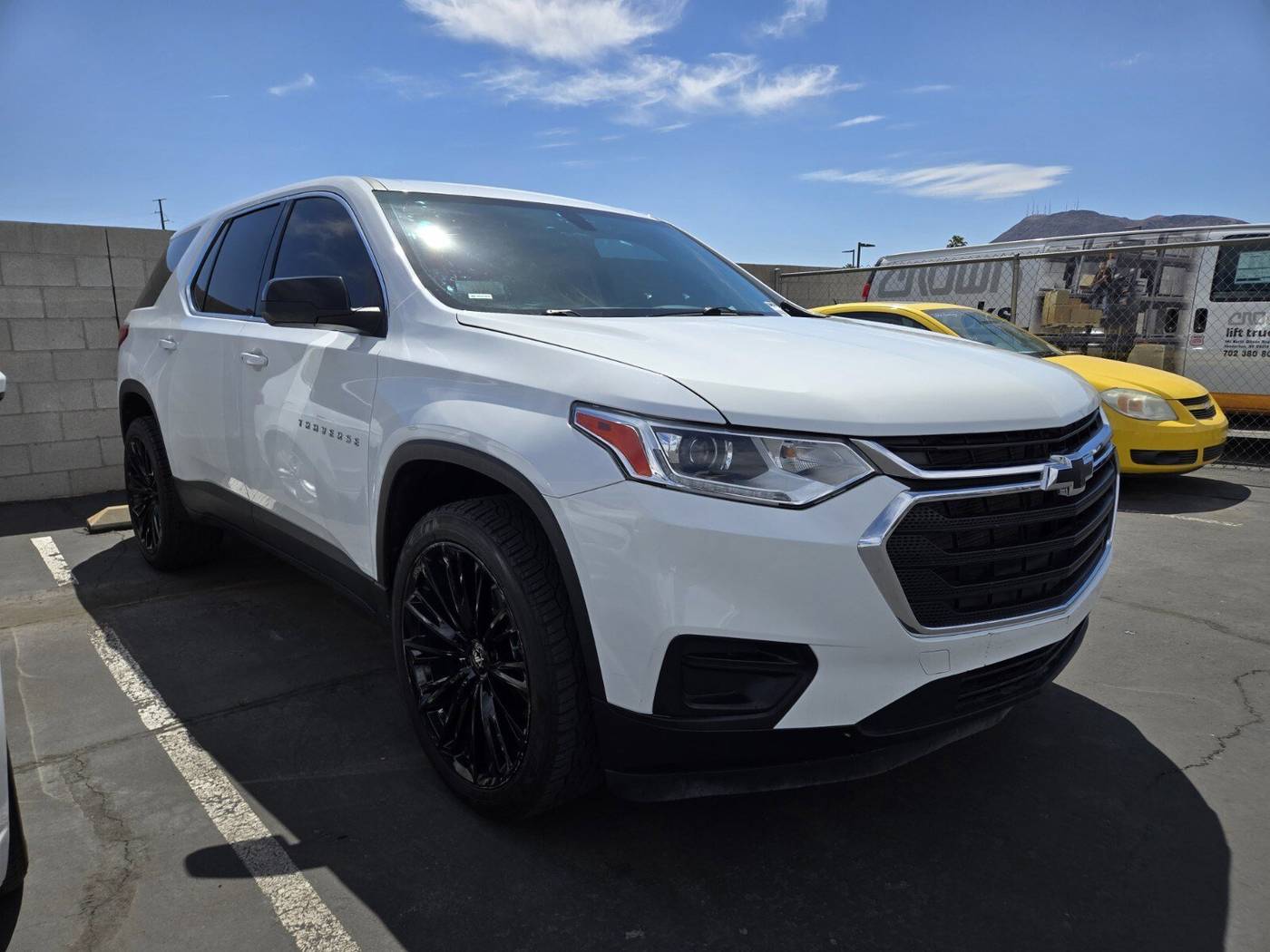 2021 Chevrolet Traverse LS — SUV — 26,673 mi — Henderson, NV
