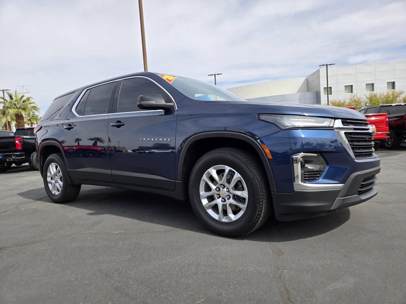 2023 Chevrolet Traverse LS — SUV — 17,899 mi — Henderson, NV
