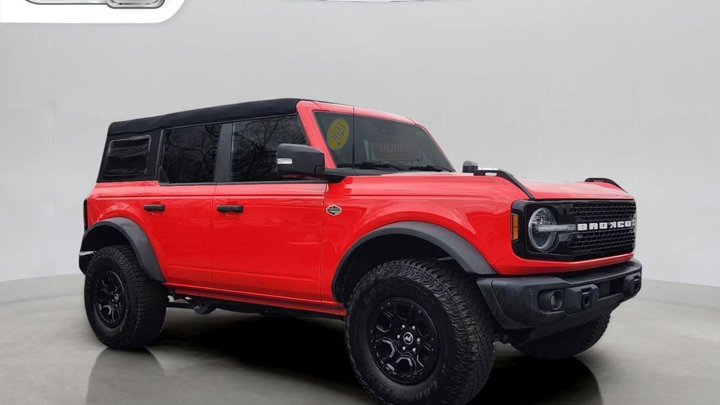 2023 Ford Bronco Wildtrak — SUV — 12,686 mi — Somerset, MA